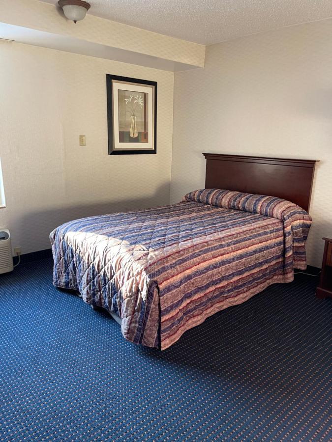 Budget Inn Temple Hills Exterior foto