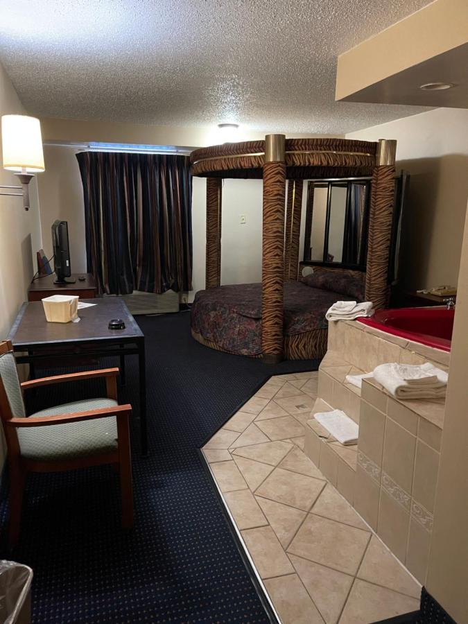 Budget Inn Temple Hills Exterior foto